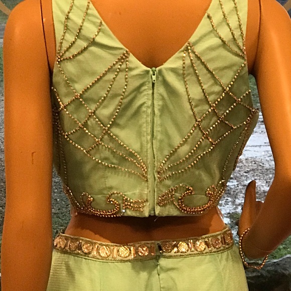 ALLY’S FORMAL WEAR 🎉HP🎉 - Picture 9 of 9